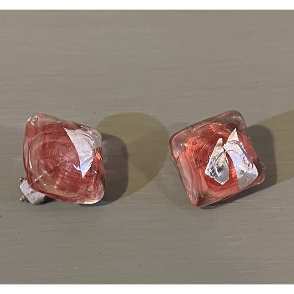 Vintage Funky Pink & Silver Swirl Cube Clip-On Earrings - Unique 80s Aesthetic - Picture 2 of 7
